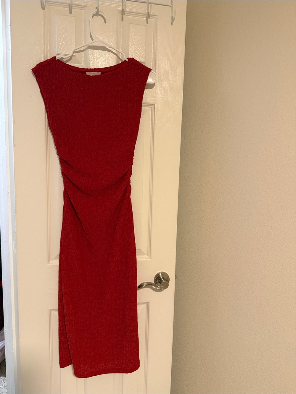 H&M Red Sleeveless Knit Midi Dress